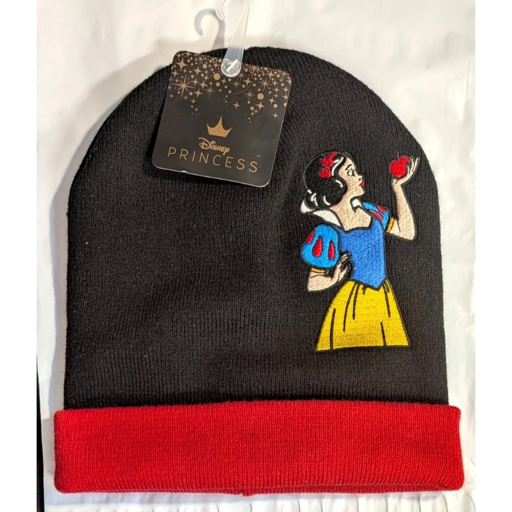 Disney Princess Snow White Hat Beanie Cuffed Knit Black Embroidered Winter